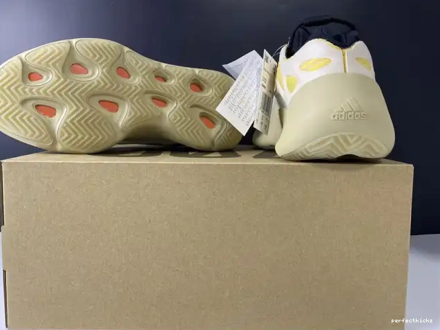 ADIDAS YEEZY 700 SRPHYM